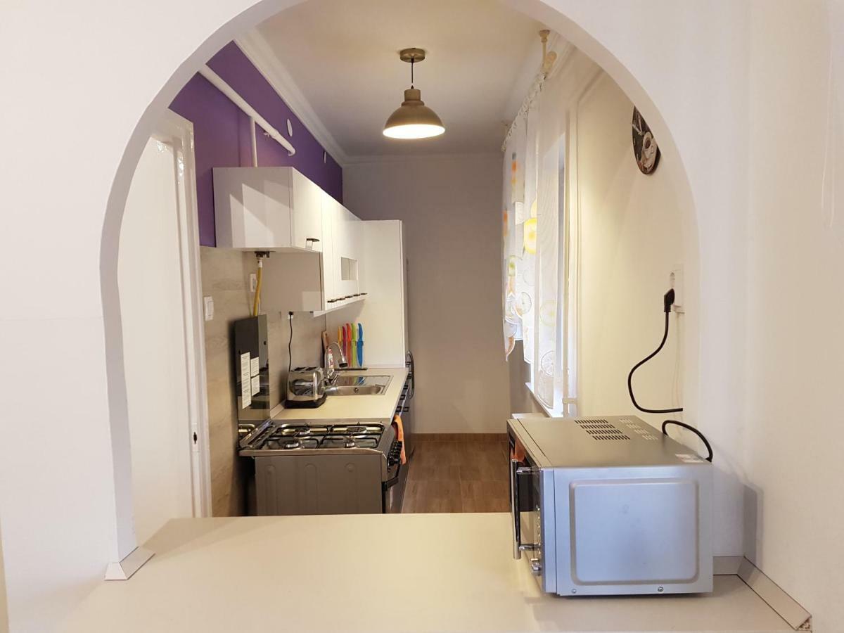 Lia Apartman Kiskunhalas Ngoại thất bức ảnh